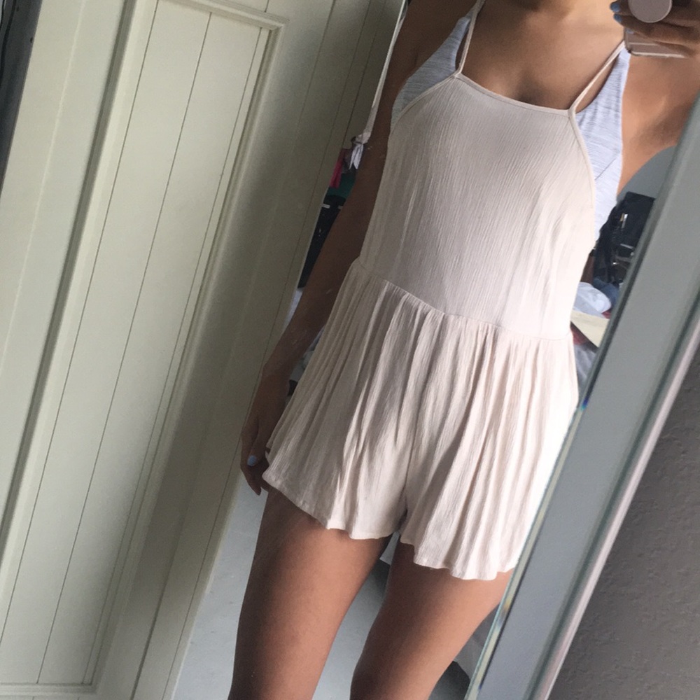 Cream romper